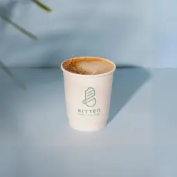 بيستاشيو ساخن